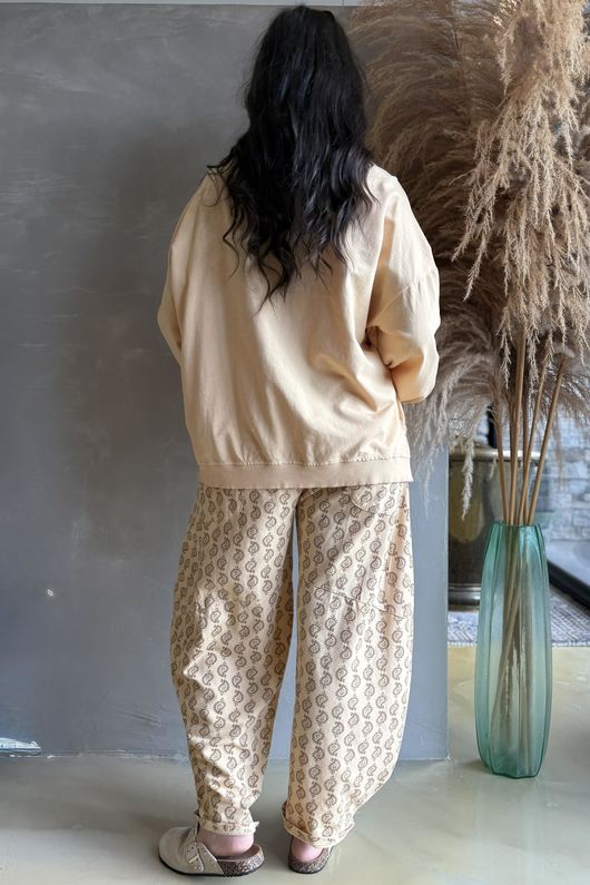 Lagen Lantern Sleeve Sweatshirt Tuscan Sun